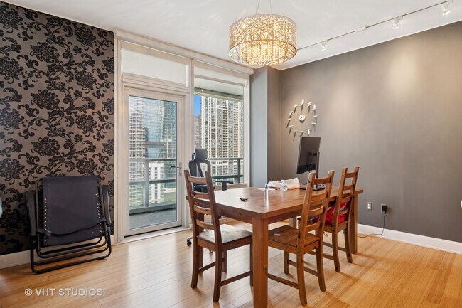 Foto del edificio - 340 E Randolph St