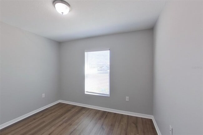 Foto del edificio - 9810 N Santee Terrace