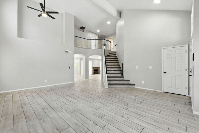 Building Photo - 4105 E Frye Rd