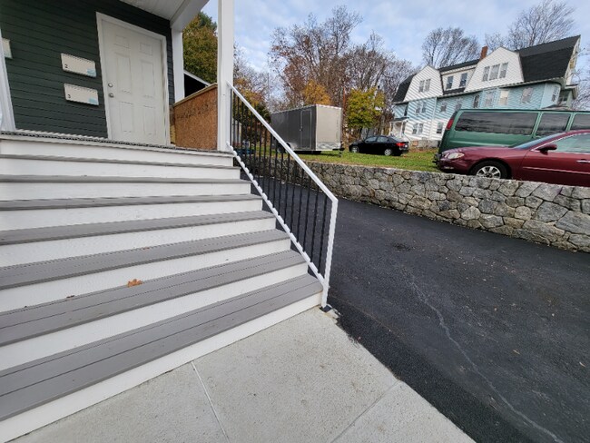 Building Photo - 15 Forestdale Rd