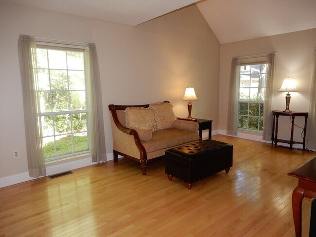 Foto del edificio - 5 Bradshaw Ln