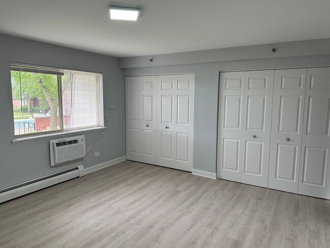 Building Photo - 1 Villa Verde Dr