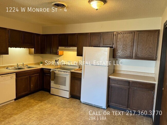 Building Photo - Modern Comfort: 2 Bed 1 Bath Rental Retreat!