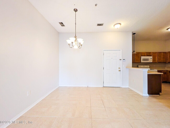 Building Photo - 1423 Manotak Point Dr