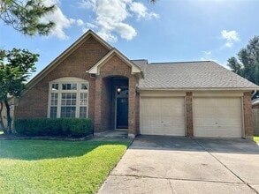 Building Photo - 14330 Fair Knoll Way