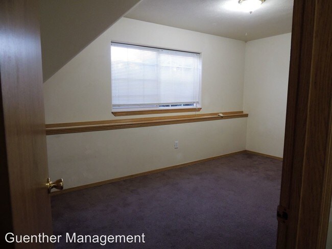 Foto del edificio - 3 br, 1.5 bath House - 2623 E Desmet Ave #B