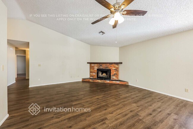 Building Photo - 3601 W Michelle Dr
