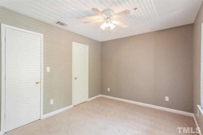 Building Photo - 1511 Graduate Ln