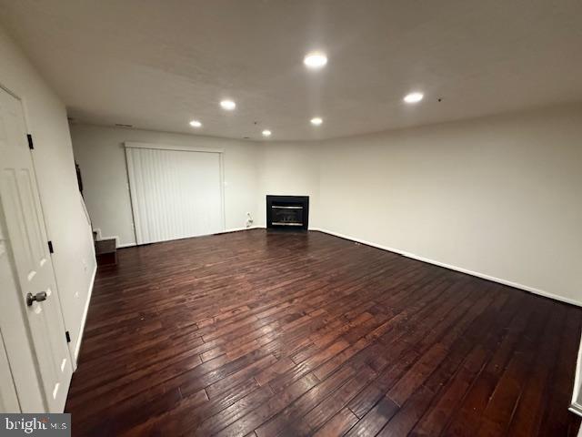 Building Photo - 124 Azalea Ct