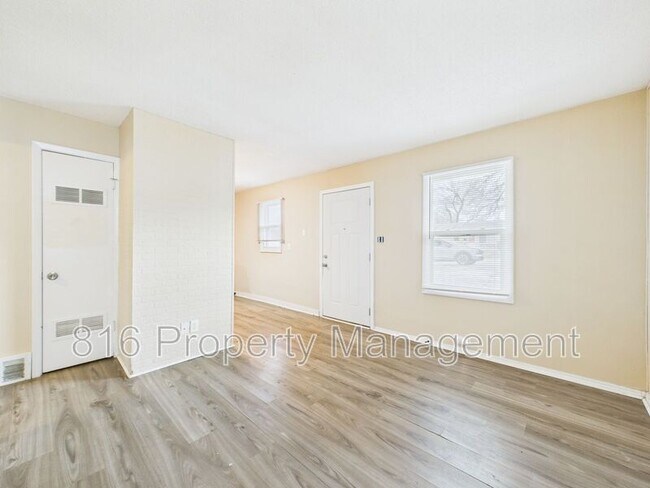 Foto del edificio - 6104 E 152 Terrace