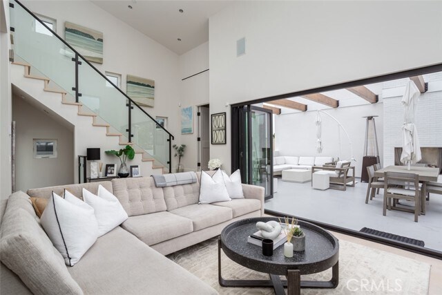 Foto del edificio - 612 Goldenrod Ave