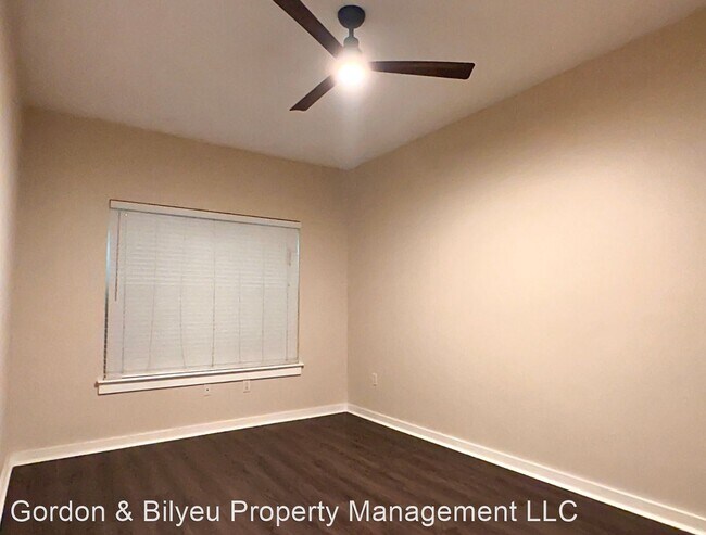Building Photo - 1 br, 1 bath House - 2106 Cullen Ave #101