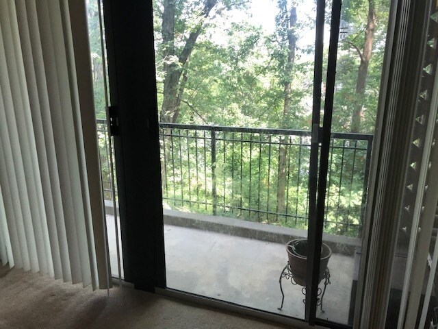 Building Photo - 8 S Van Dorn St