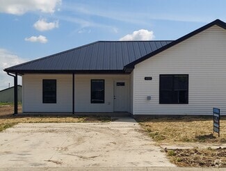 Building Photo - 502 Eagle St