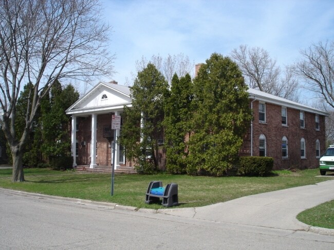 Foto principal - 126 Sunny Meade Ln