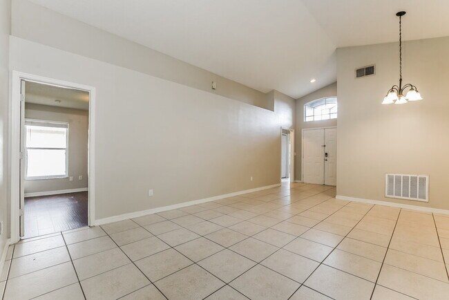 Foto del edificio - 11001 Siting Pl