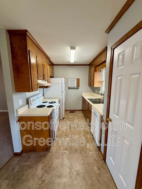 Building Photo - 12b Camino Ln