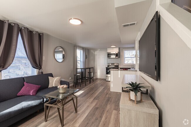 2BR, 1BA - Park Northside Apartments