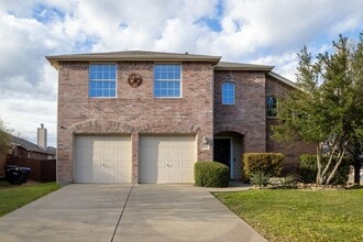Building Photo - 5000 Bald Cypress Ln