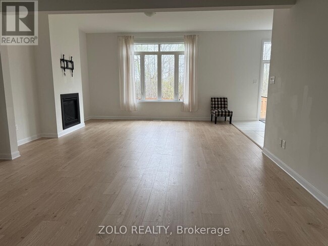 Building Photo - 335 Elsie MacGill Walk