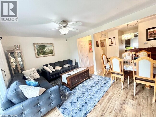 Building Photo - 775 Osgoode Dr