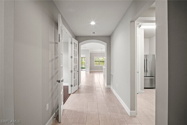Foto del edificio - 20506 Corkscrew Shores Blvd