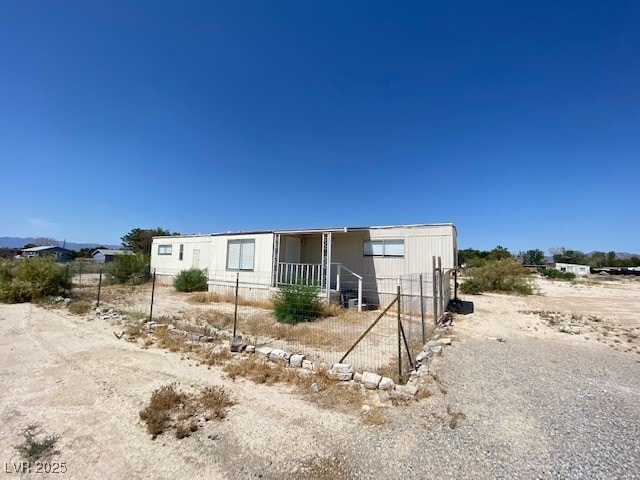 Primary Photo - 580 N Linda St