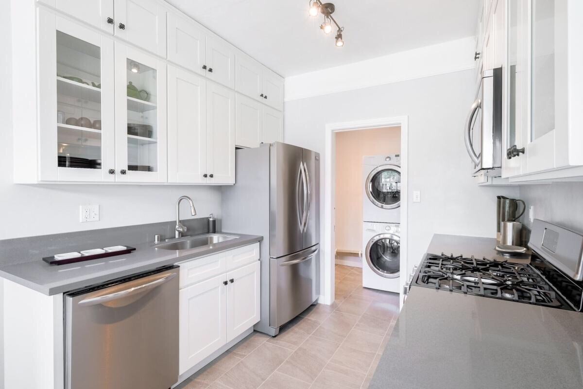 Kitchen Laundry Room - 1125 S Orange Dr