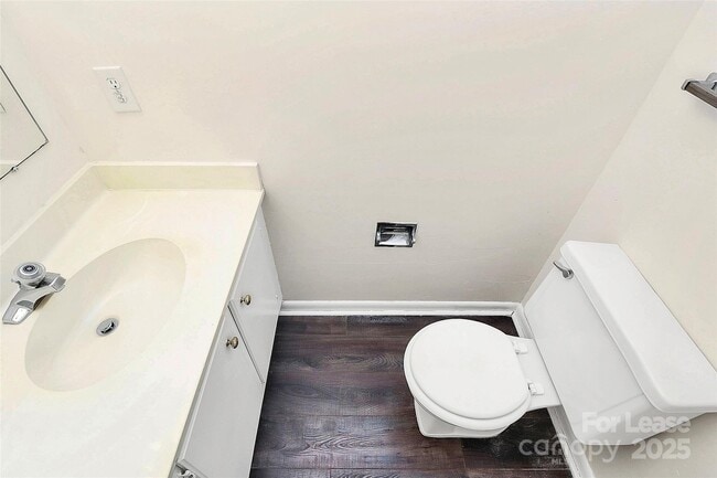 Building Photo - 6001 Heath Valley Rd