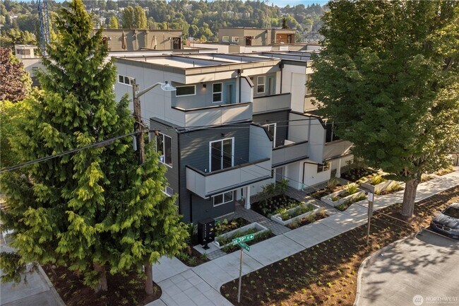 Foto del edificio - 105 NW 39th St