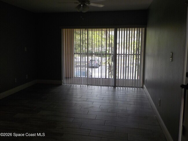 Building Photo - 1641 Sunny Brook Ln