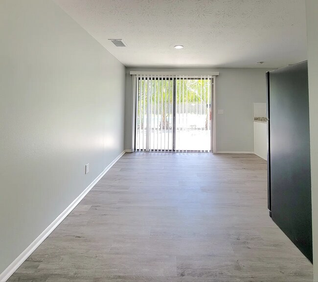 Building Photo - Renovated 4BR/2BA Pool Home in Jacksonville, FL | Fenced Yard | Pets Welcome