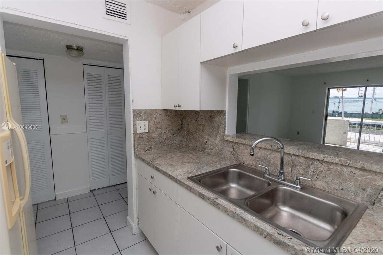 2725 W Okeechobee Rd Unit 44, Hialeah, FL 33010 Apartment for Rent in Hialeah, FL