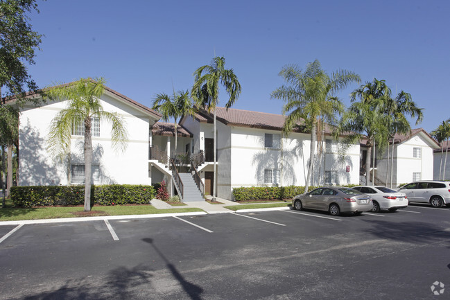 The Emerson - The Emerson Apartments