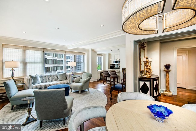 Foto del edificio - 220 W Rittenhouse Square
