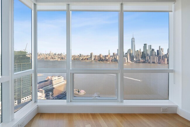 Foto del edificio - 77 Hudson St