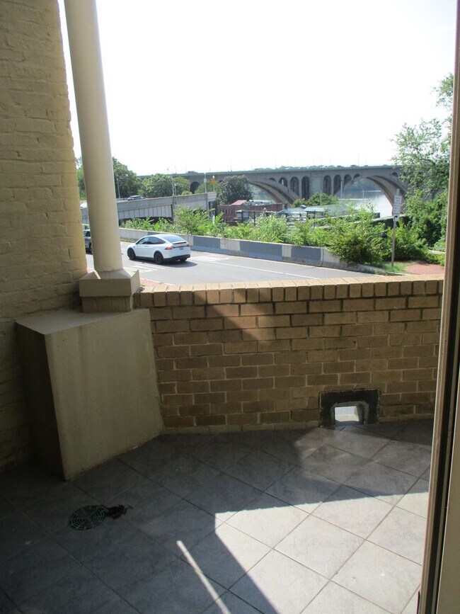 Foto del edificio - Luxury 2 Bedroom 2 Bathroom plus den Georg...
