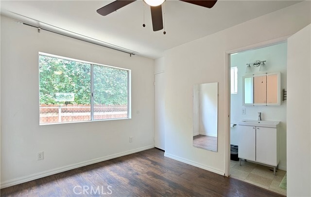 Building Photo - 707 El Centro St