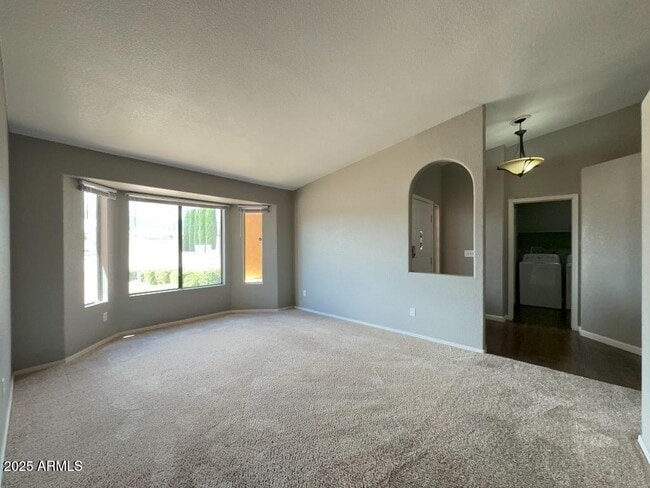 Building Photo - 4933 Los Reyes Dr
