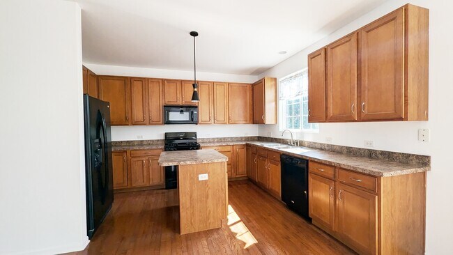 Foto del edificio - 1589 Station Park Dr