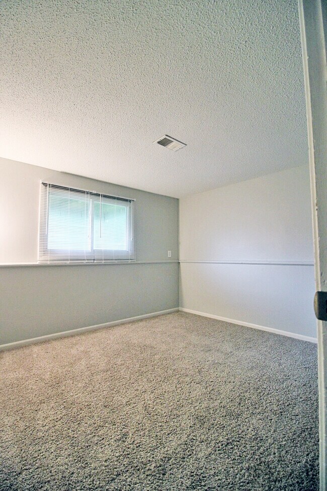 Bedroom #1 - 4454 Lantana Dr SE