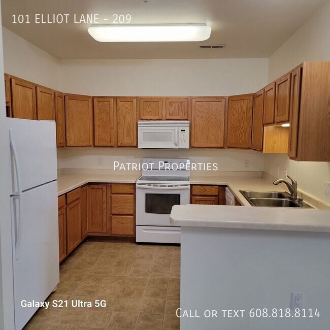 Foto del edificio - 101 Elliott Ln