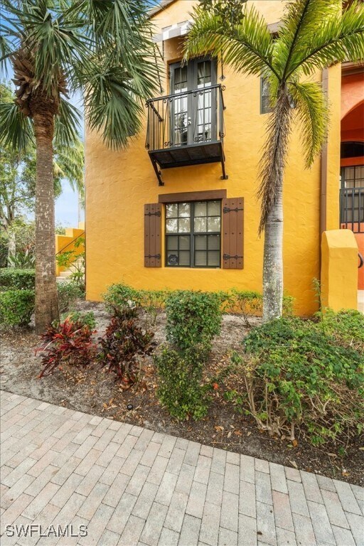 Building Photo - 9091 Covina Dr S