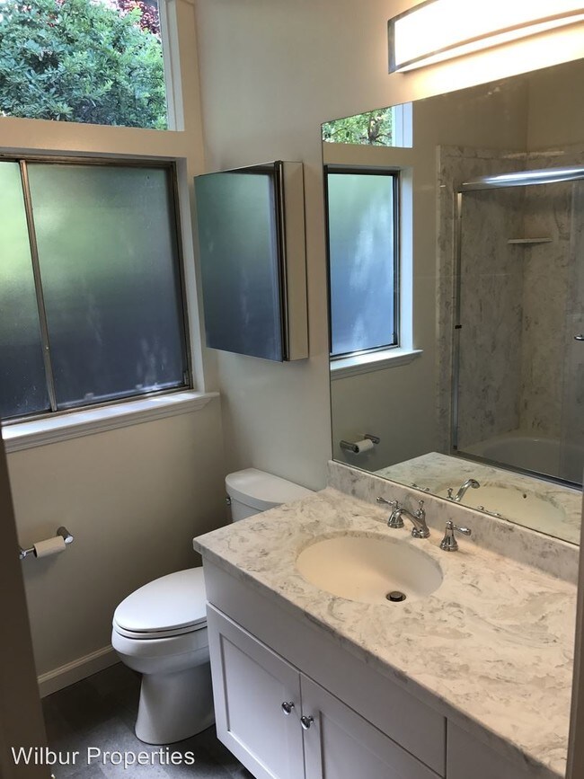 Foto del edificio - 3686 Louis Rd