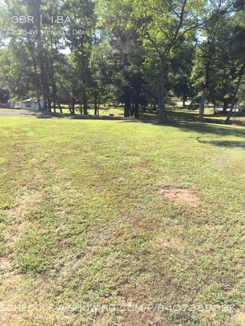 Building Photo - 3 Bed, 1 Bath Trailer