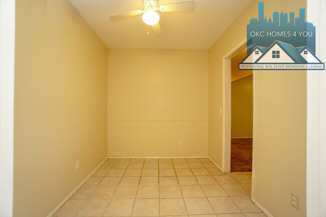 Foto del edificio - 2 Bed, 1 1/2 Bath Duplex Off Portland 50% ...