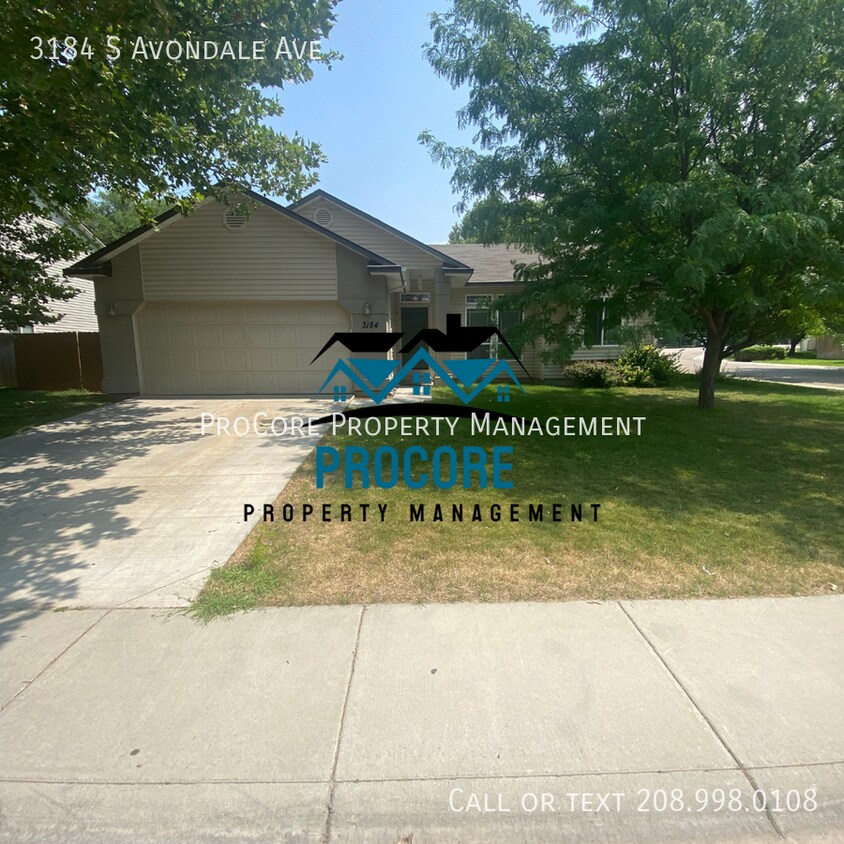 Foto principal - Spacious 3BR/2BA with Bonus Room & Fenced ...