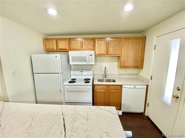 Building Photo - 12267 Forest Way