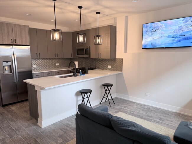 Foto del edificio - 6530 S Champlain Ave