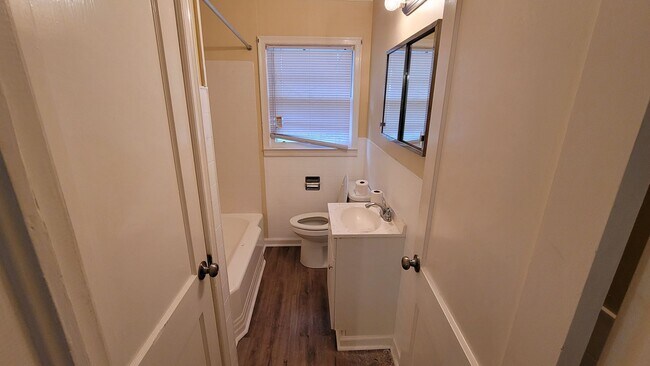 Foto del edificio - 1934 Green Street Duplex